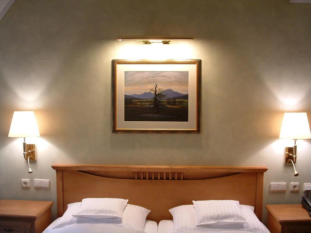 Altstadthotel Braeuwirt Weiden in der Oberpfalz ห้อง รูปภาพ