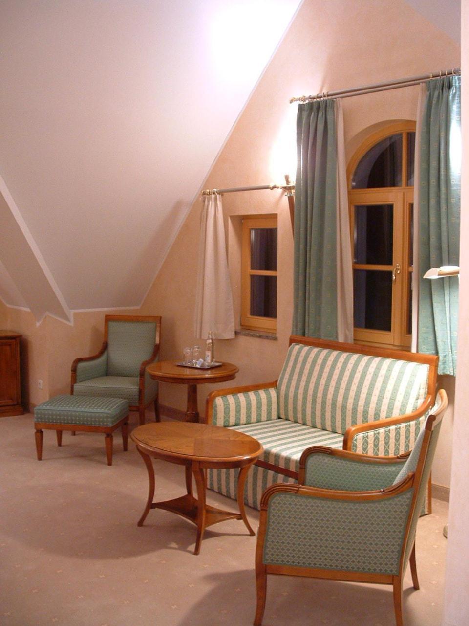 Altstadthotel Braeuwirt Weiden in der Oberpfalz ภายนอก รูปภาพ
