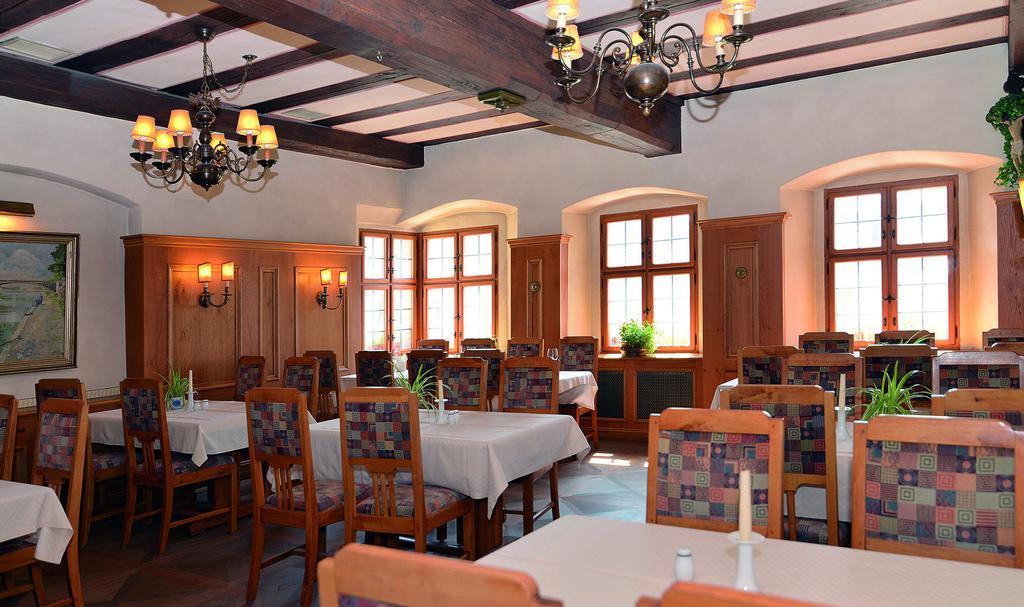 Altstadthotel Braeuwirt Weiden in der Oberpfalz ภายนอก รูปภาพ