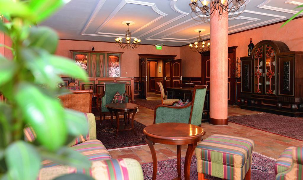Altstadthotel Braeuwirt Weiden in der Oberpfalz ภายนอก รูปภาพ