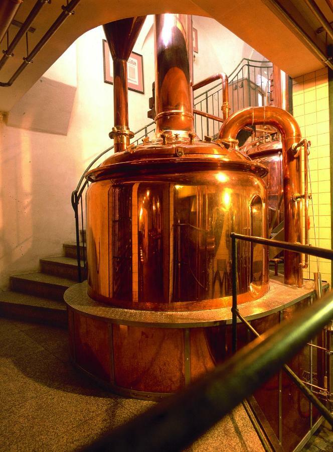 Altstadthotel Braeuwirt Weiden in der Oberpfalz ภายนอก รูปภาพ